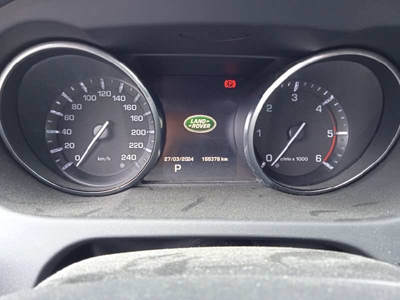 land rover discovery sport del año 2015