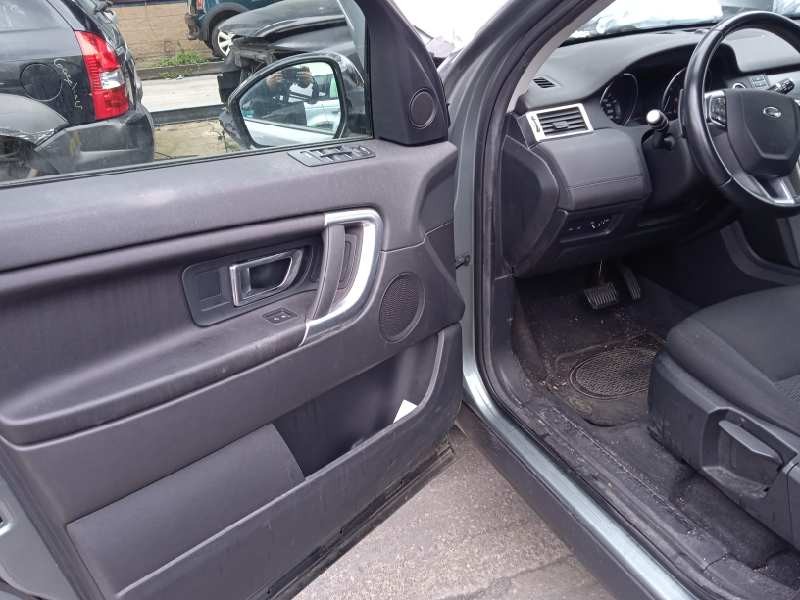 land rover discovery sport del año 2015