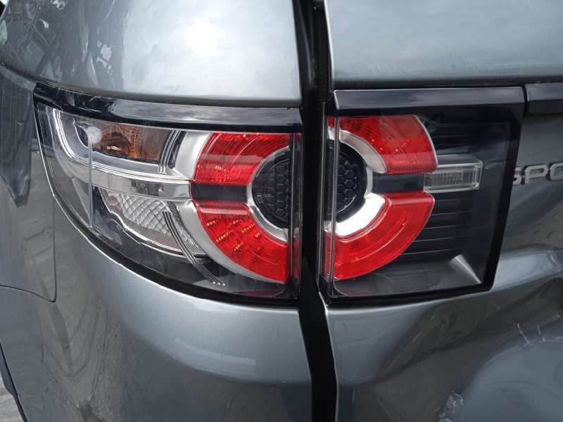 land rover discovery sport del año 2015