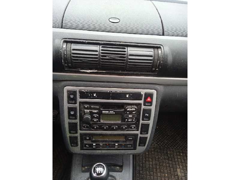 ford galaxy (vy) del año 2001