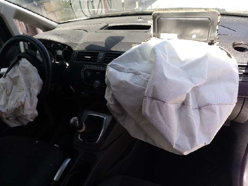 ford c-max (cb3) del año 2010