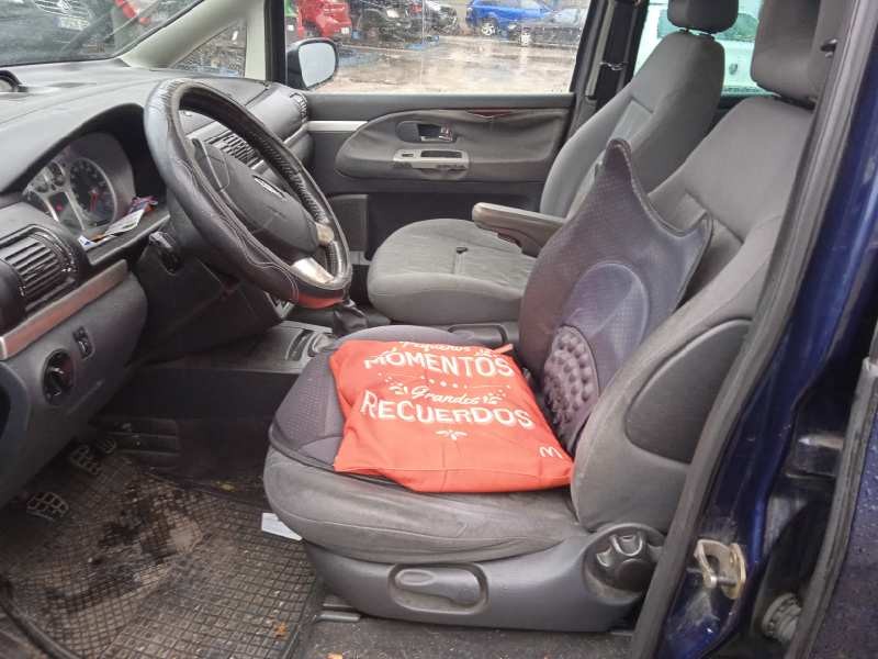 ford galaxy (vy) del año 2001