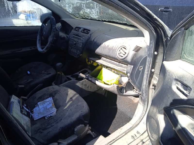 mitsubishi space star (a00) del año 2014