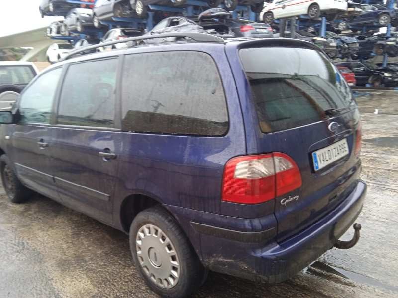 ford galaxy (vy) del año 2001