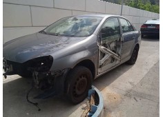 VOLKSWAGEN JETTA (1K2)