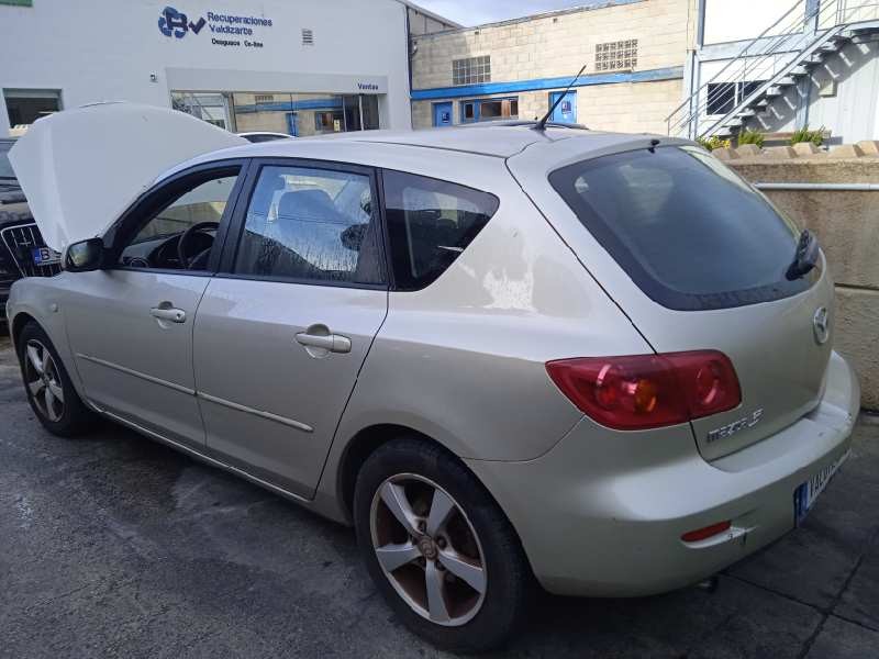 mazda 3 berlina (bk) del año 2004