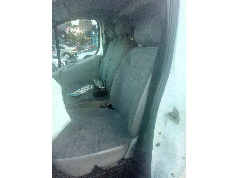 renault trafic caja cerrada (ab 4.01) del año 2004