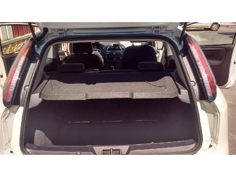 fiat punto (199) del año 2012