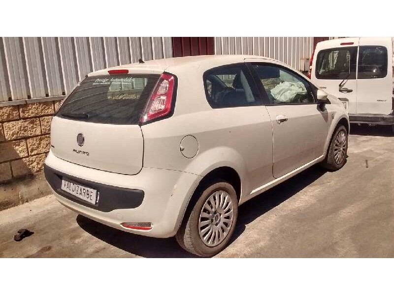 fiat punto (199) del año 2012