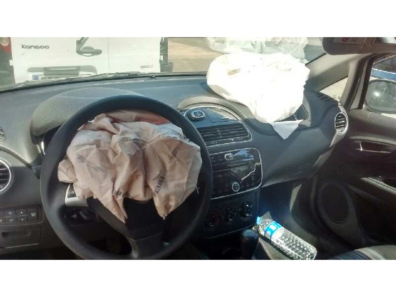 fiat punto (199) del año 2012