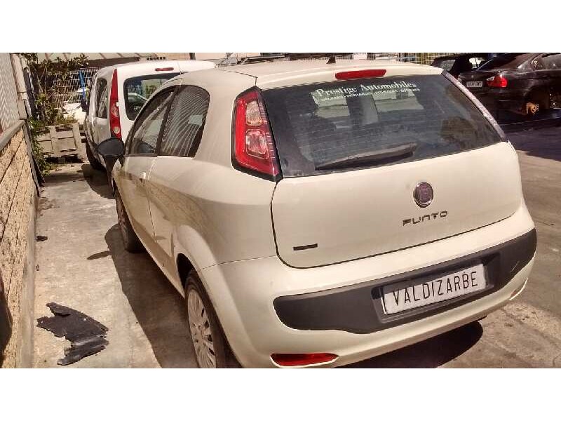 fiat punto (199) del año 2012