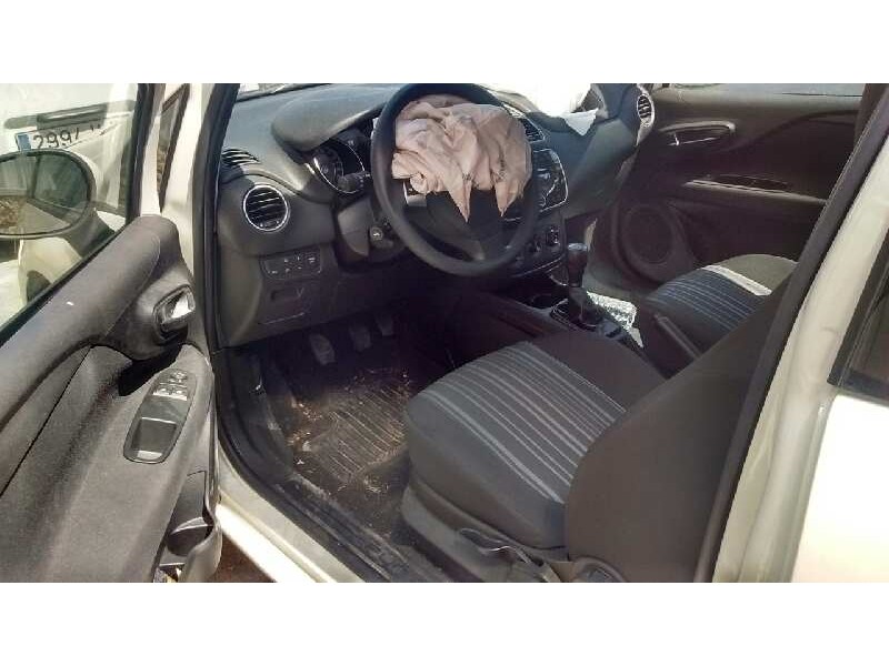 fiat punto (199) del año 2012