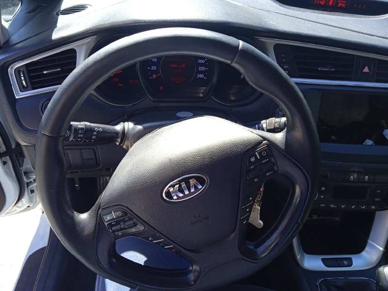 kia cee´d sporty wagon del año 2017