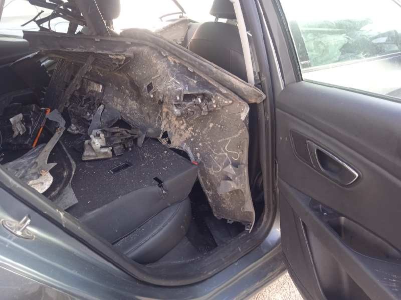 seat leon (5f1) del año 2015