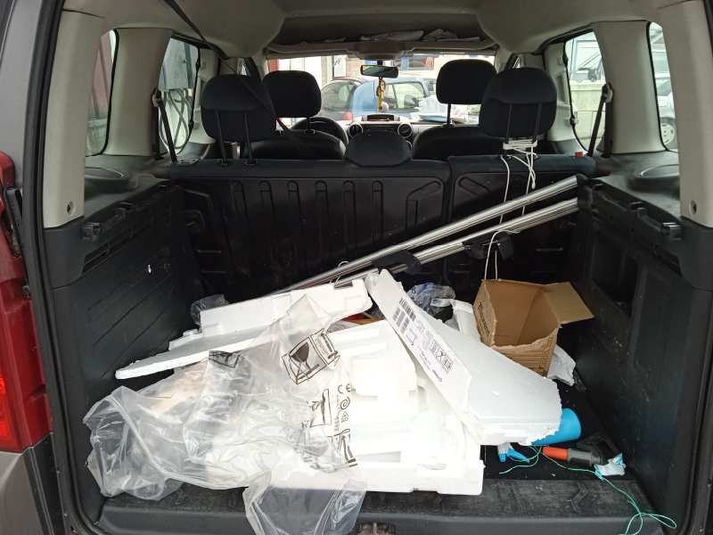 peugeot partner kombi del año 2011