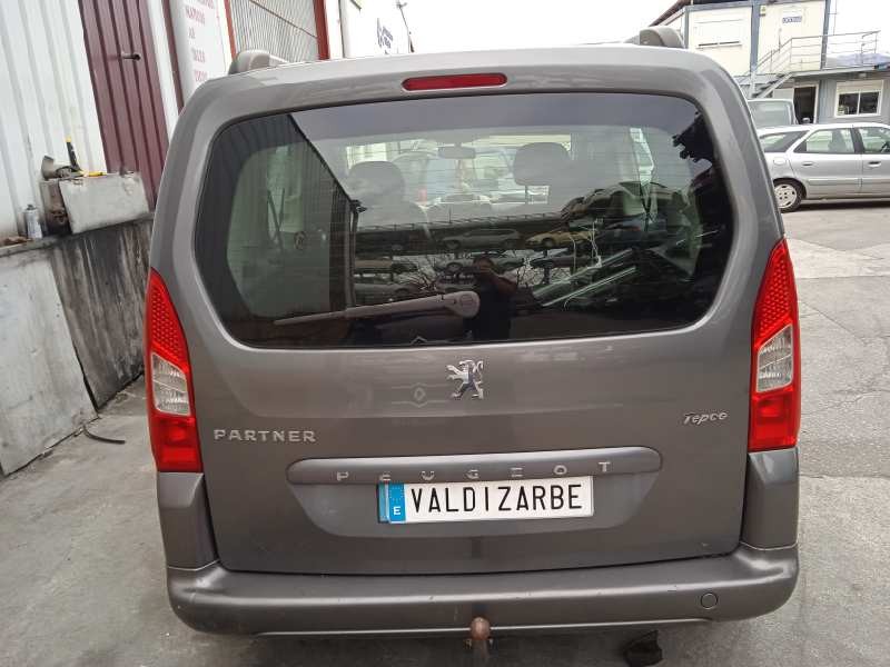 peugeot partner kombi del año 2011