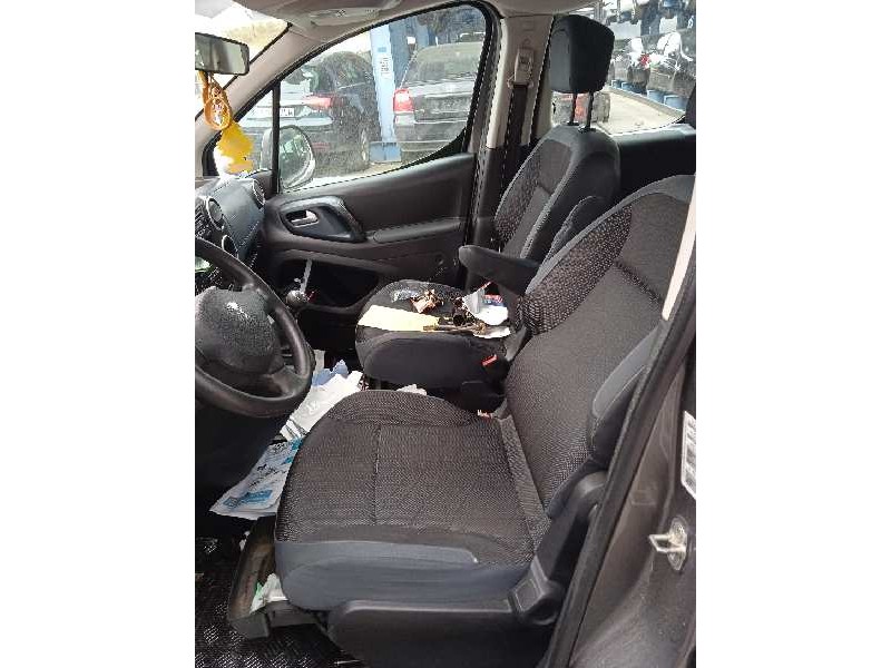 peugeot partner kombi del año 2011