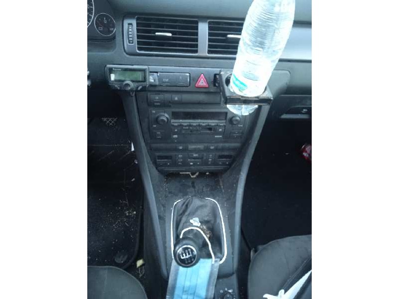 audi a6 berlina (4b2) del año 2004