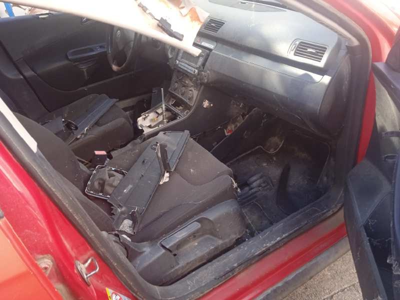 volkswagen passat variant (3c5) del año 2006