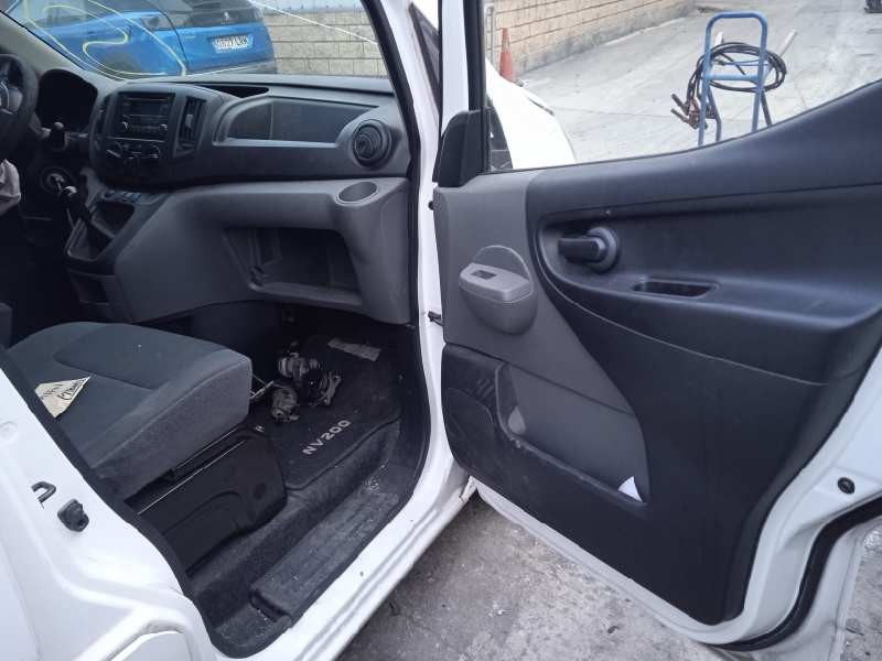 nissan nv 200 (m20) del año 2015