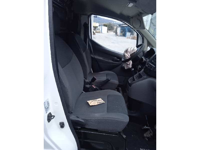 nissan nv 200 (m20) del año 2015