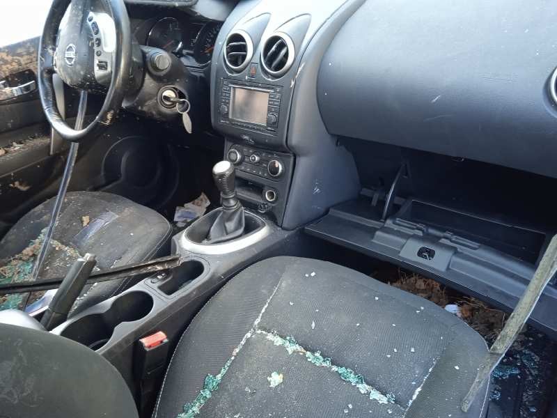 nissan qashqai (j10) del año 2012