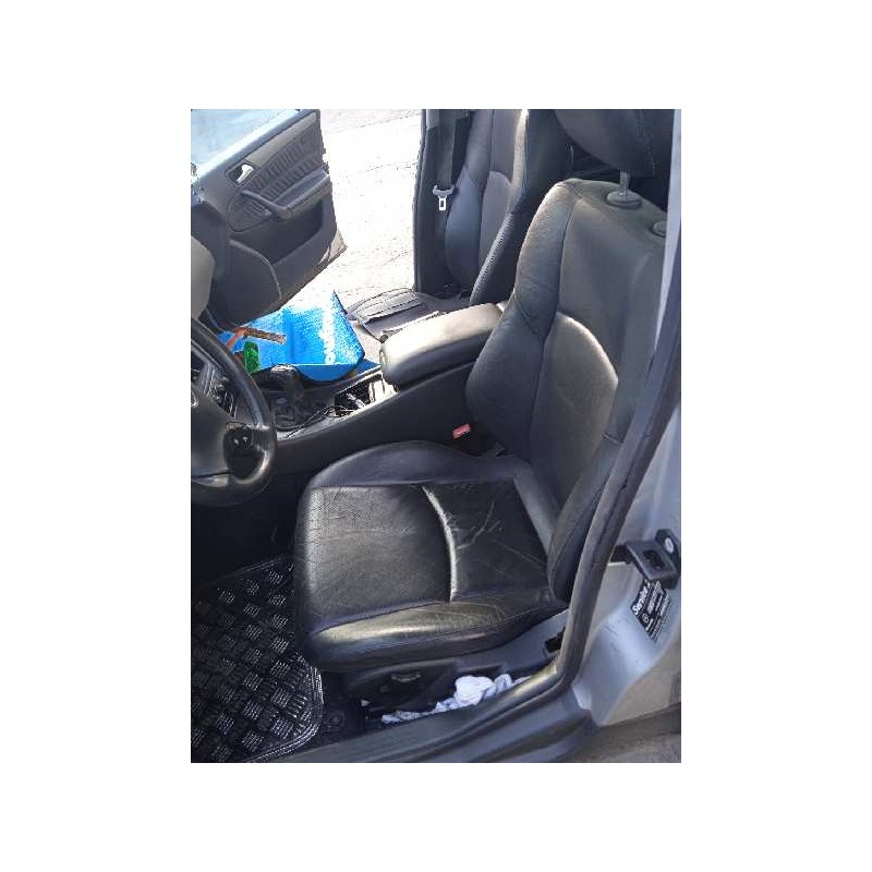 mercedes-benz clase c (w203) familiar del año 2001