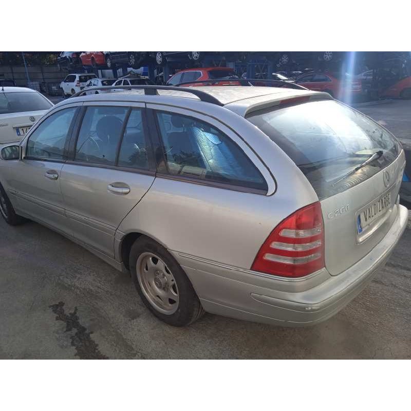 mercedes-benz clase c (w203) familiar del año 2001