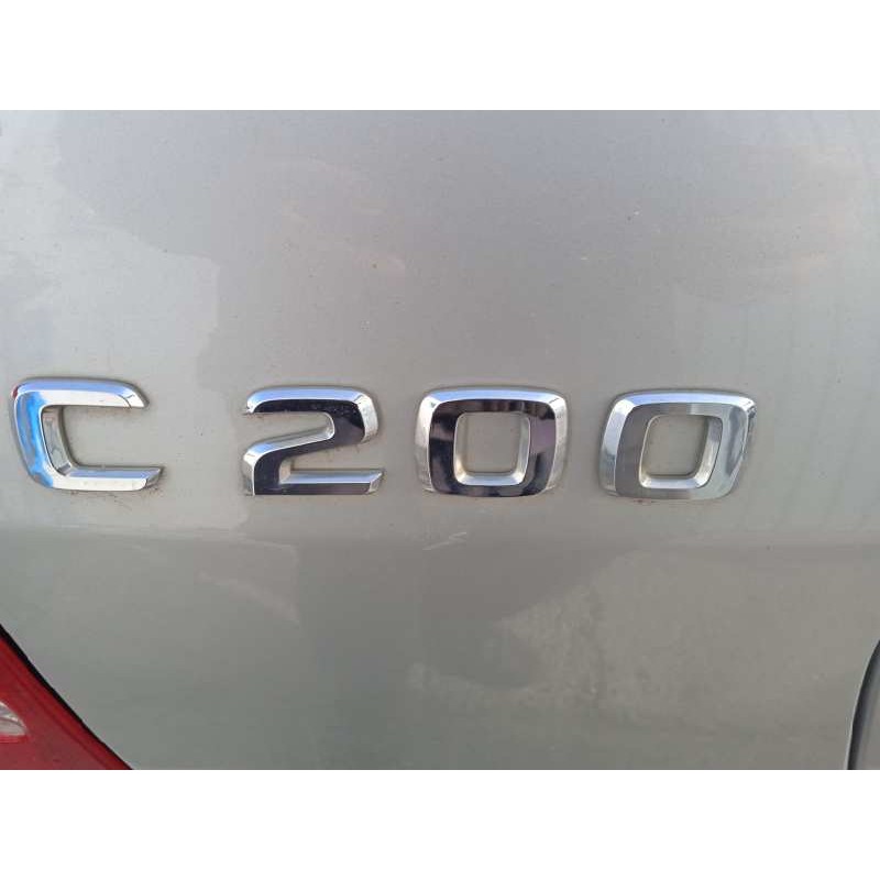 mercedes-benz clase c (w203) familiar del año 2001