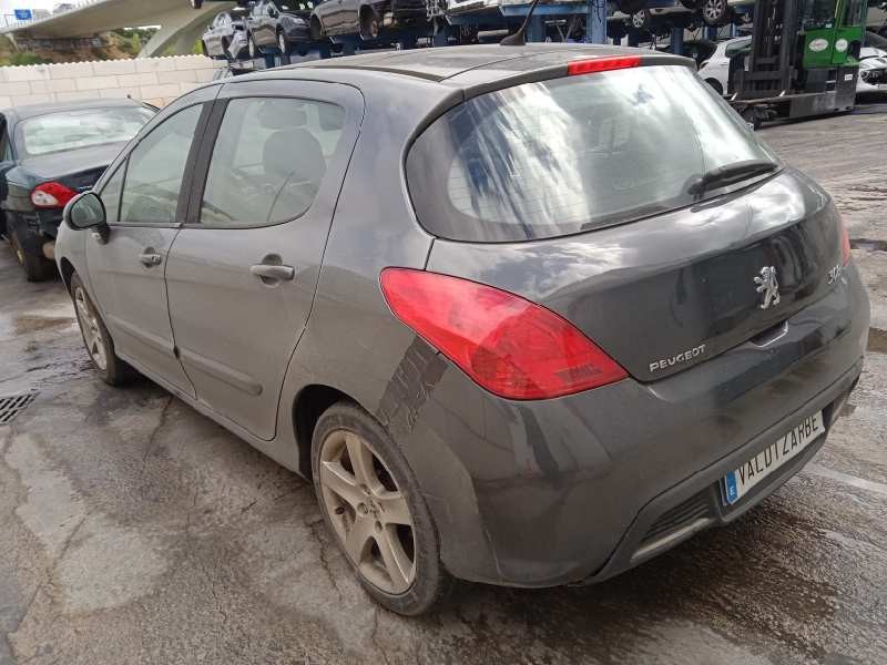 peugeot 308 del año 2008