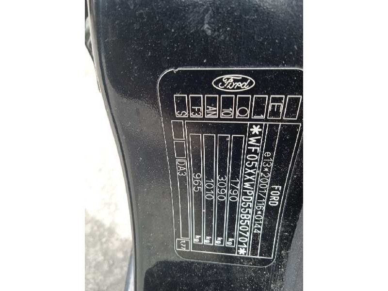 ford focus berlina (cap) del año 2005