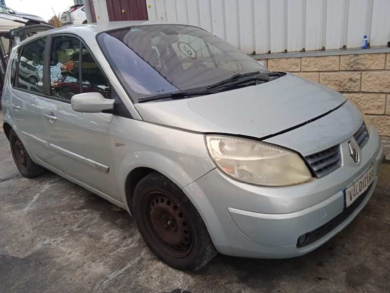 renault scenic ii del año 2004