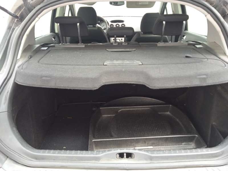 peugeot 308 del año 2008