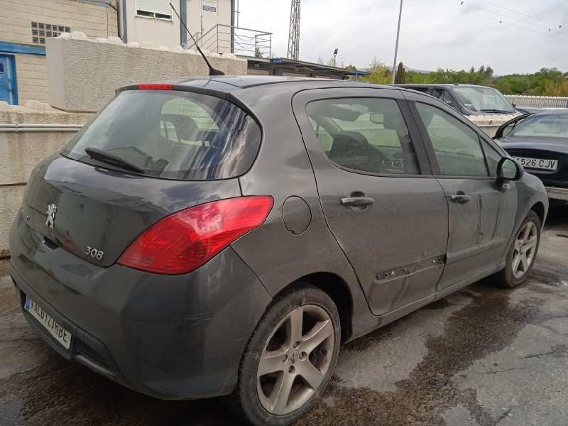 peugeot 308 del año 2008