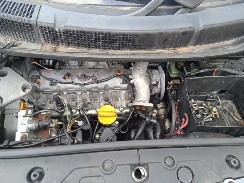 renault scenic ii del año 2004