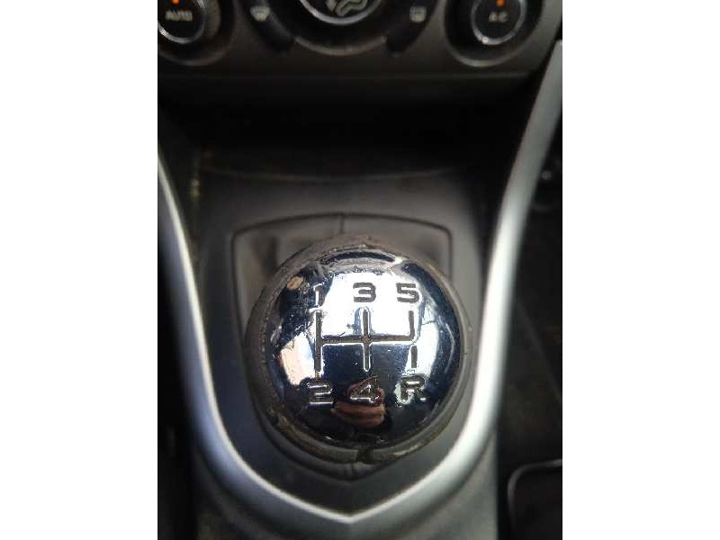 peugeot 308 del año 2008