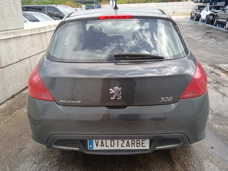 peugeot 308 del año 2008