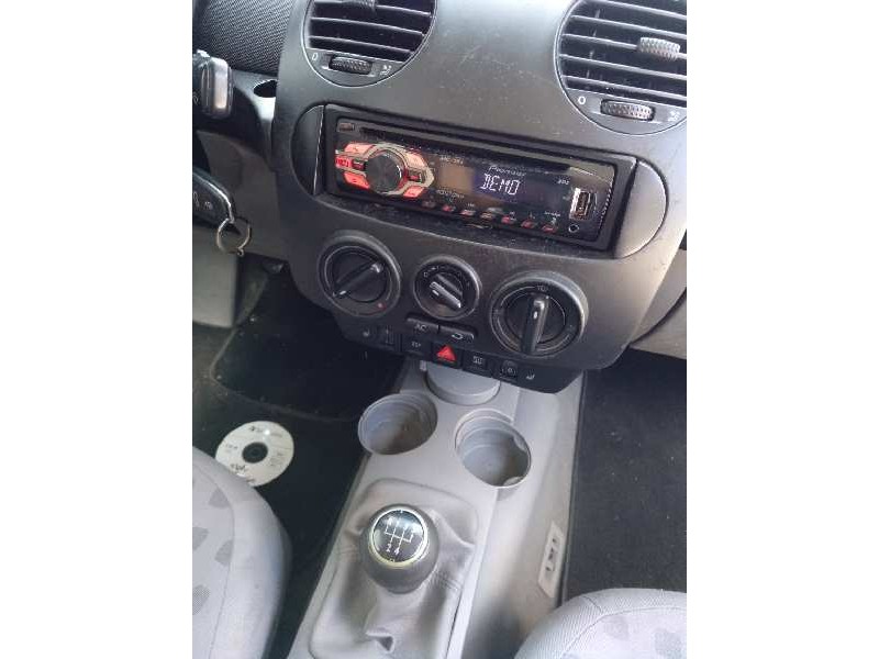 volkswagen new beetle (9c1/1c1) del año 1999