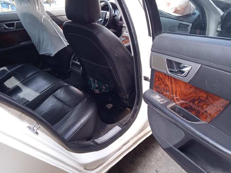 jaguar xf del año 2009