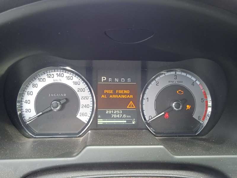 jaguar xf del año 2009