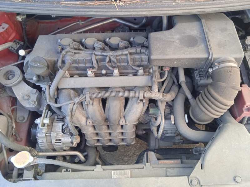 mitsubishi colt berlina 3 (cz) del año 2005