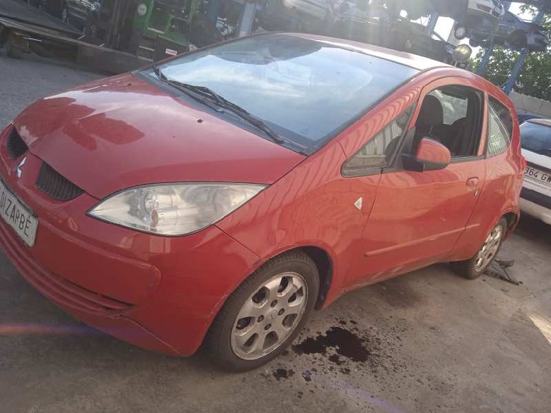 mitsubishi colt berlina 3 (cz) del año 2005
