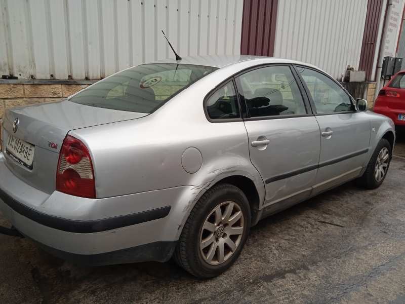 volkswagen passat berlina (3b3) del año 2003