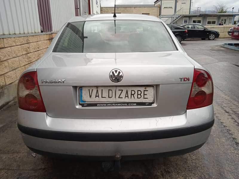 volkswagen passat berlina (3b3) del año 2003