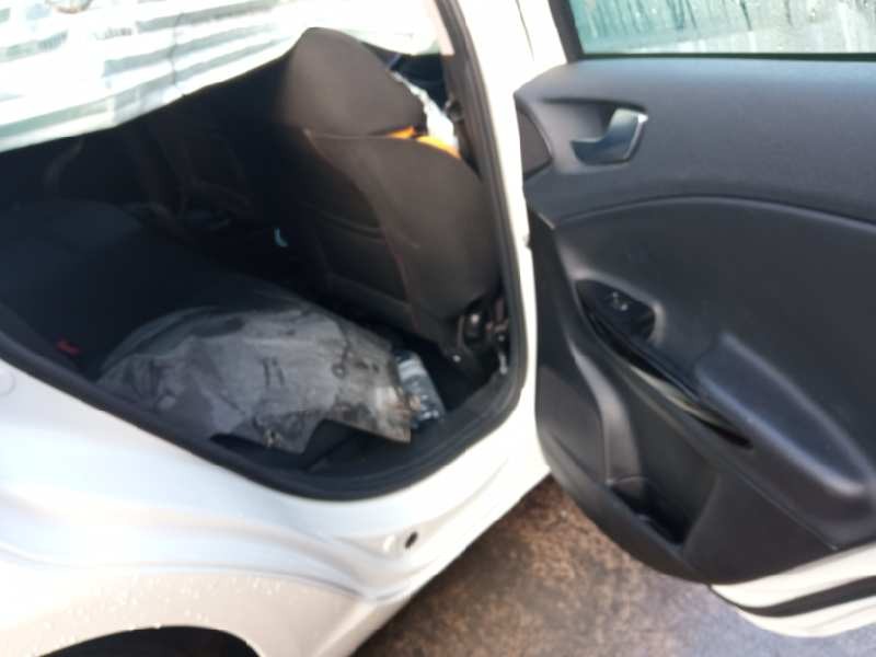 alfa romeo giulietta (191) del año 2012