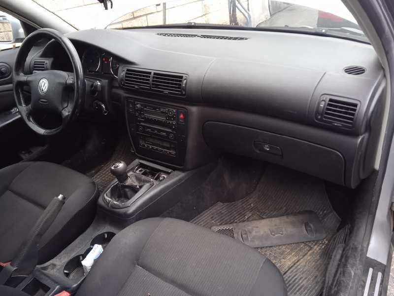 volkswagen passat berlina (3b3) del año 2003