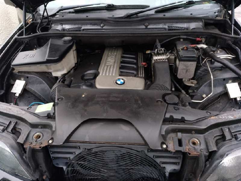 bmw x5 (e53) del año 2003