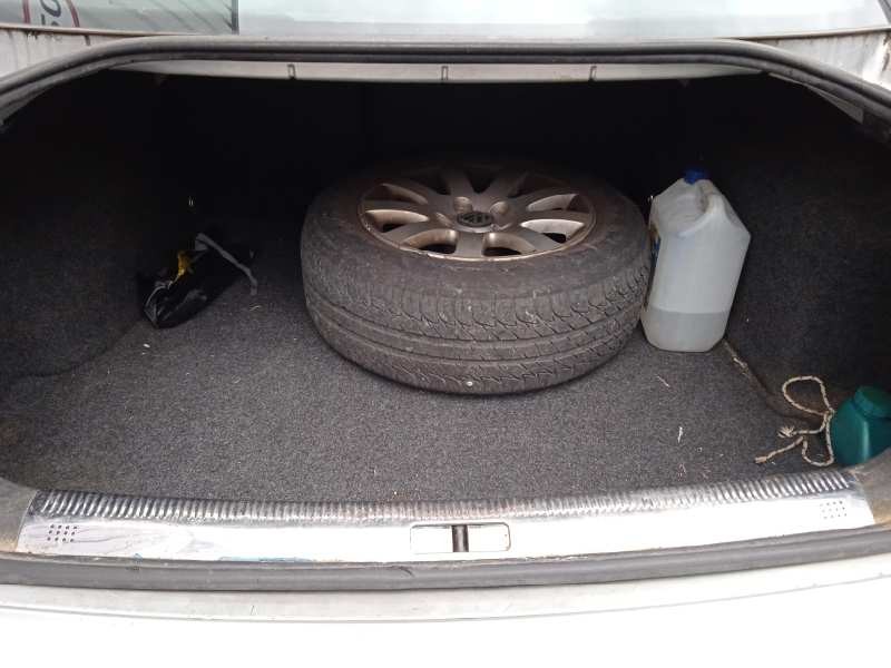 volkswagen passat berlina (3b3) del año 2003