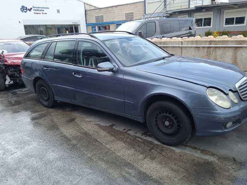 mercedes-benz clase e (w211) berlina del año 2007
