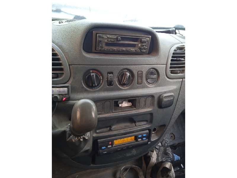 mercedes-benz sprinter 02.00  caja abierta del año 2002